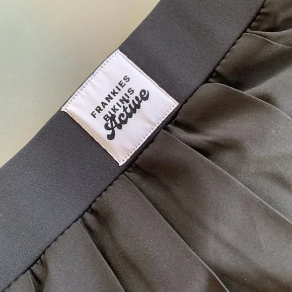 ***RELISTED**BNWT FRANKIES BIKINI WINDY TENNIS MINI SKIRT BLACK SZ XS - Picture 9 of 14